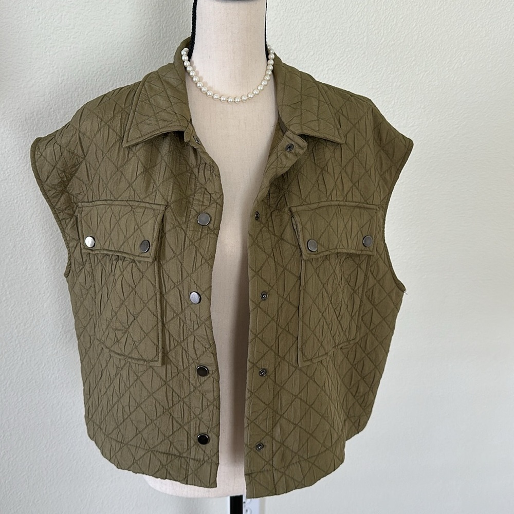 Zara Olive Green Quilted Sleeveless Jacket Vest